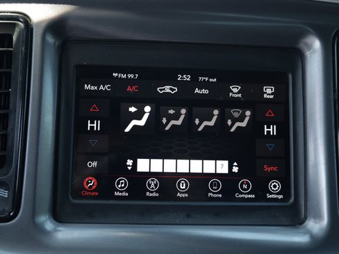 Used 2019 Dodge Challenger SXT RWD image 17