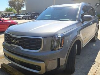 Used 2024 Kia Telluride SX video 1