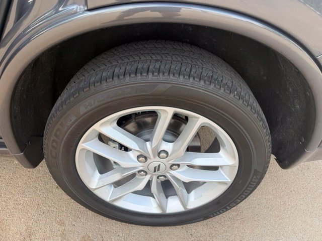 Used 2025 Dodge Durango GT AWD/4WD image 32