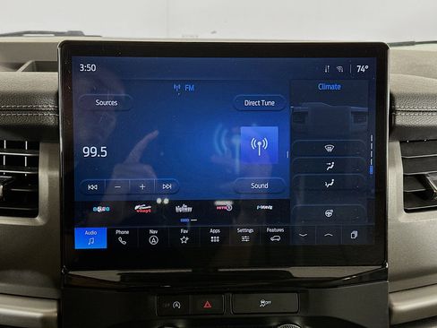 Used 2024 Ford Expedition Max XLT image 21