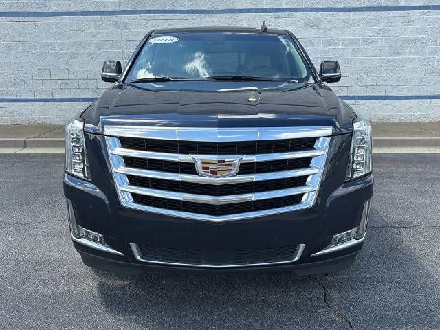 Used 2019 Cadillac Escalade Premium Luxury RWD image 2