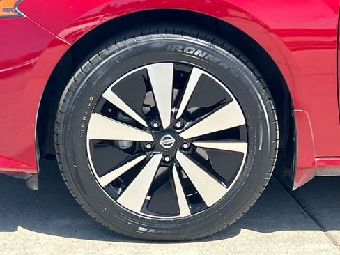 Used 2022 Nissan Altima 2.5 SV image 25