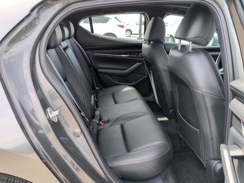 Used 2024 MAZDA MAZDA3 s FWD image 12