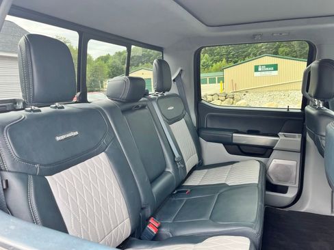 Used 2023 Ford F150 Limited image 22