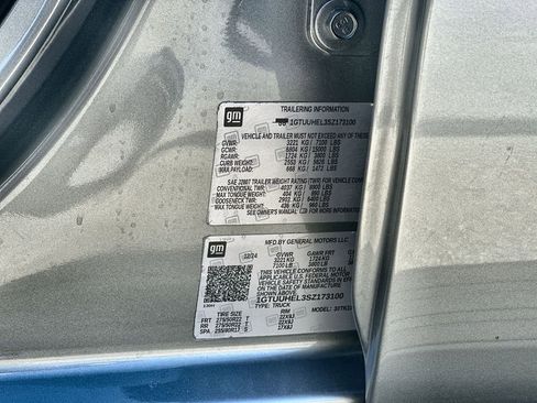 Certified 2025 GMC Sierra 1500 Denali Ultimate image 34