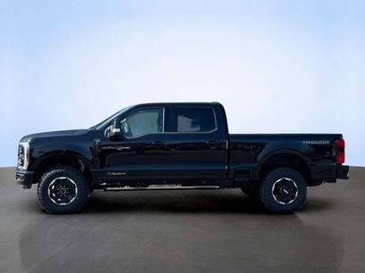New 2026 Ford F250 Lariat w/ Tremor Off-Road Package