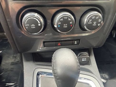 Used 2013 Dodge Challenger SXT RWD image 23