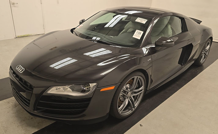 Used 2012 Audi R8 V10 AWD/4WD image 1
