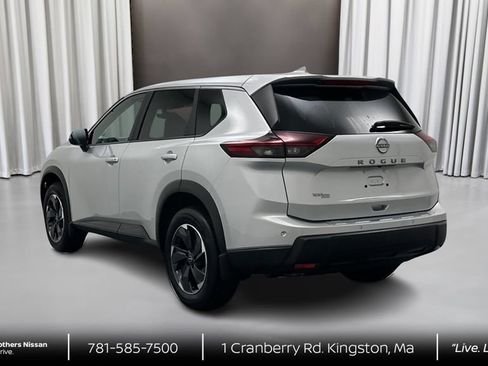 Certified 2025 Nissan Rogue SV AWD/4WD image 7