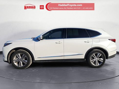 Used 2023 Acura MDX SH-AWD image 2