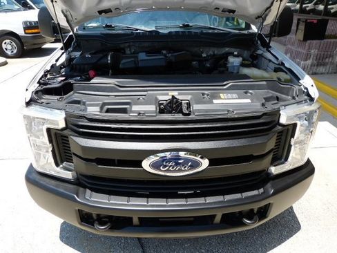 Used 2019 Ford F250 XL RWD image 9