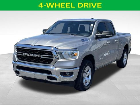 Used 2022 RAM 1500 Big Horn AWD/4WD image 3
