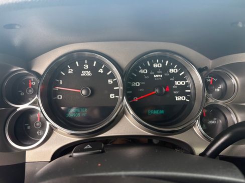 Used 2011 Chevrolet Silverado 1500 LT AWD/4WD image 15