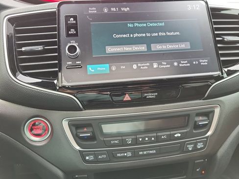 Certified 2025 Honda Ridgeline RTL image 35