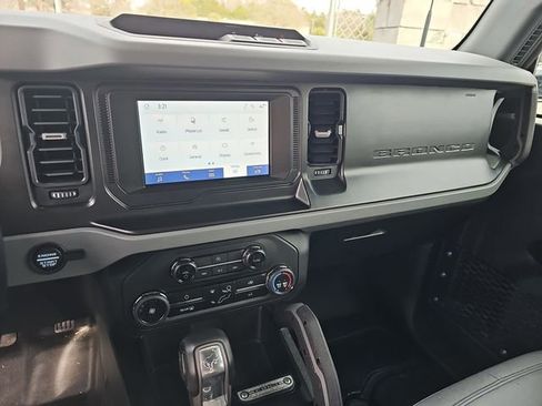 Used 2023 Ford Bronco Big Bend image 26