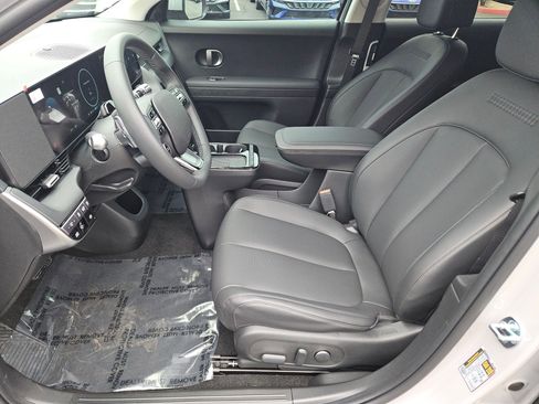 New 2026 Hyundai Ioniq 5 SEL image 13