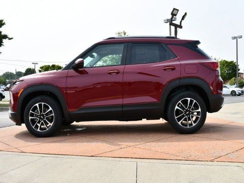 New 2025 Chevrolet TrailBlazer LT w/ Convenience Package image 7