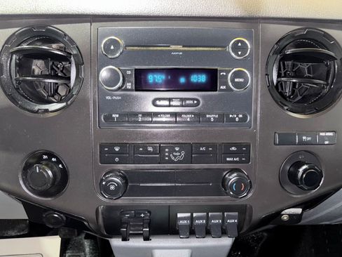 Used 2016 Ford F350 XL w/ Power Equipment Group image 16