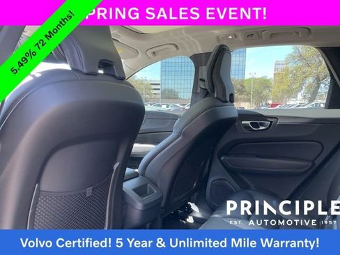 Certified 2023 Volvo XC60 B5 Core image 32