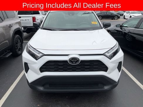 Used 2024 Toyota RAV4 LE FWD image 10