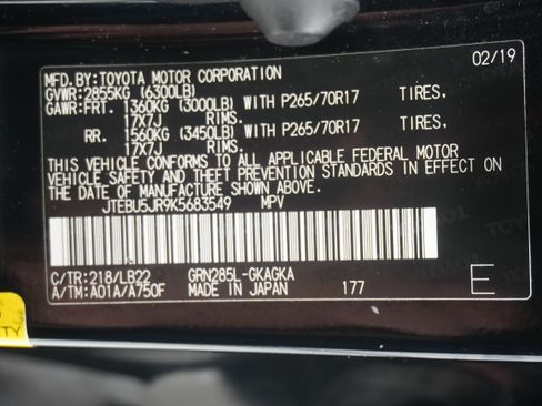 Used 2019 Toyota 4Runner SR5 Premium AWD/4WD image 33