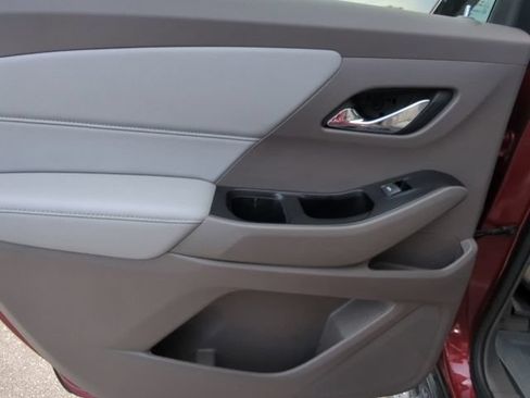 Used 2019 Chevrolet Traverse LT w/ LPO, Floor Liner Package FWD image 29