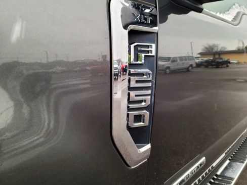 Used 2019 Ford F250 XLT image 20