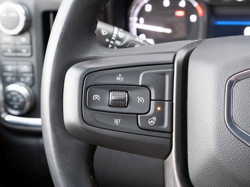 Used 2023 GMC Sierra 2500 AT4 w/ Gooseneck/5TH Wheel Package image 6