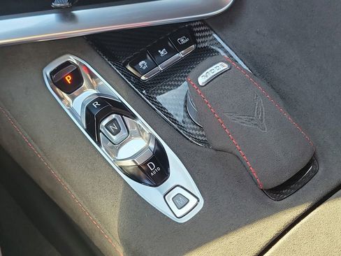 Used 2021 Chevrolet Corvette Stingray w/ Battery Protection Package image 12