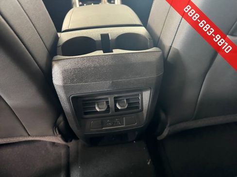 New 2025 Chevrolet Colorado LT w/ LT Convenience Package image 17