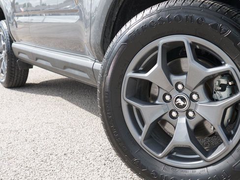 Used 2021 Ford Bronco Sport Badlands AWD/4WD image 2