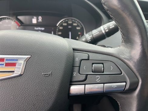 Used 2023 Cadillac XT4 Premium Luxury w/ Cold Weather Package image 19