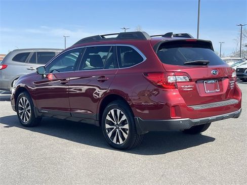 Used 2017 Subaru Outback 2.5i Limited image 38