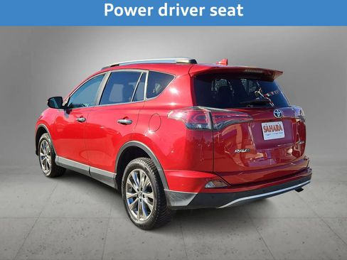Used 2016 Toyota RAV4 Limited image 8