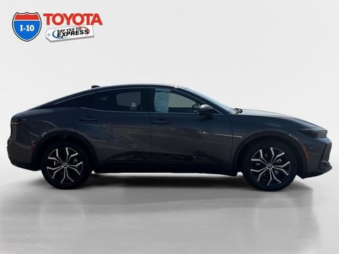Certified 2024 Toyota Crown AWD/4WD image 6