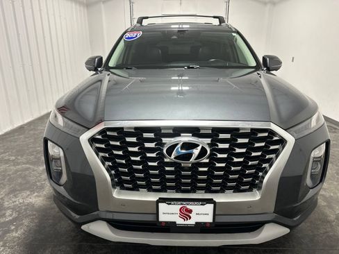 Used 2021 Hyundai Palisade Limited FWD image 2