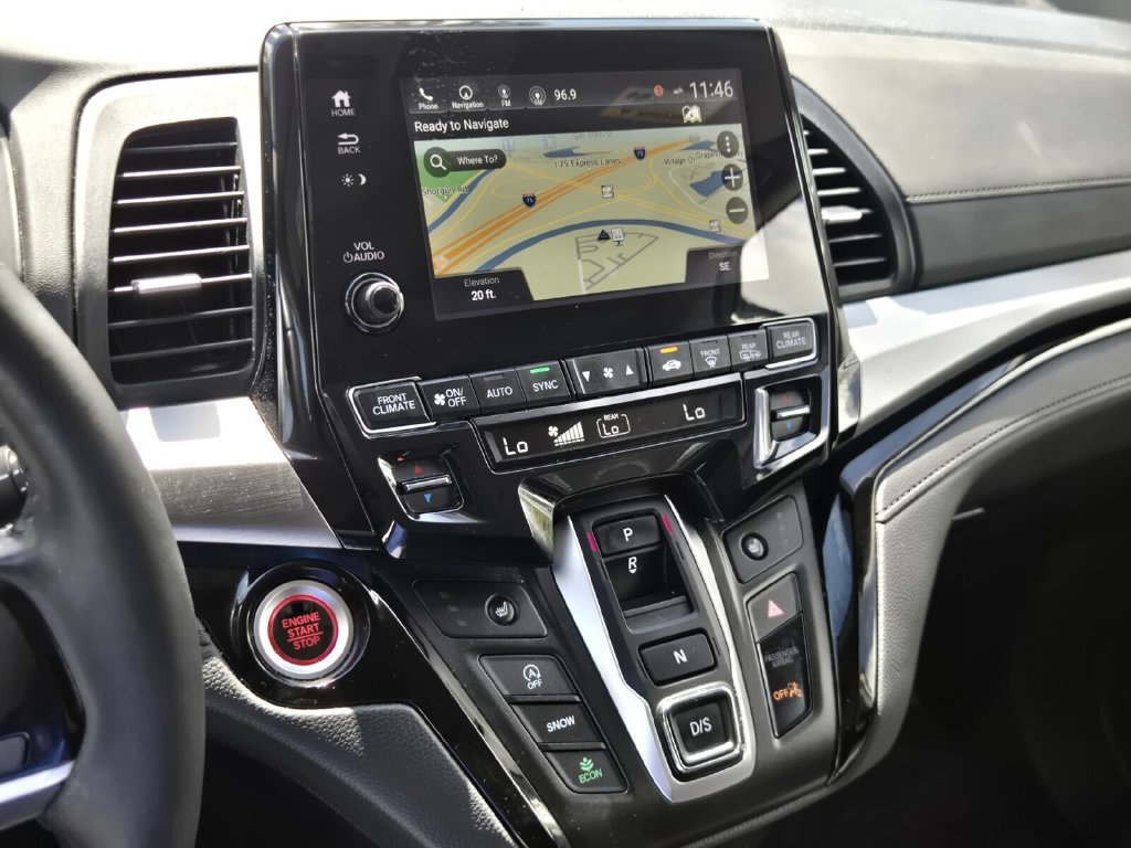 Certified 2024 Honda Odyssey Touring image 24