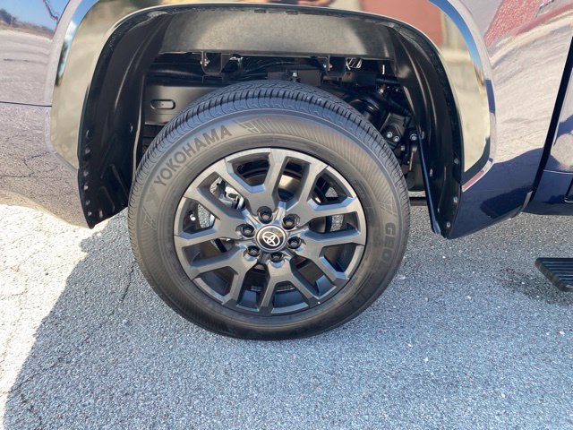 Certified 2025 Toyota Tundra Platinum AWD/4WD image 27