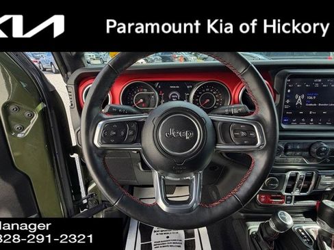 Used 2022 Jeep Wrangler Unlimited Rubicon w/ Cold Weather Group image 6