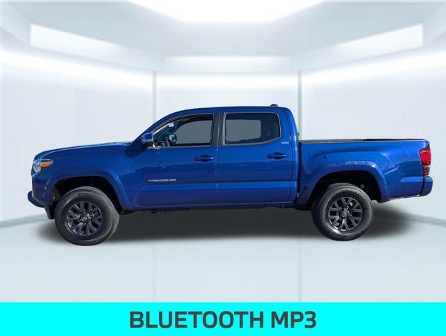 Used 2023 Toyota Tacoma SR5 w/ Technology Package AWD/4WD image 2