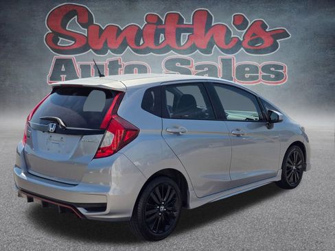Used 2018 Honda Fit Sport image 6