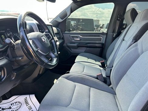 Used 2021 RAM 1500 Big Horn RWD image 29
