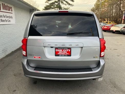 Used 2017 Dodge Grand Caravan GT image 6