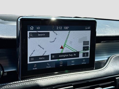 Used 2022 Lincoln Corsair AWD w/ Premium Package image 13