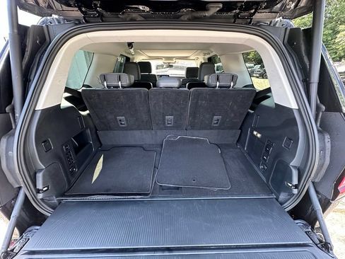 Used 2025 Ford Expedition Active AWD/4WD image 11