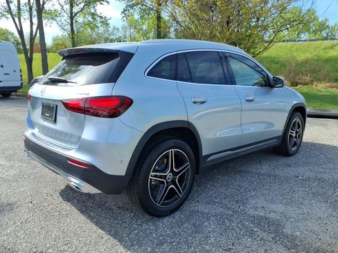 New 2026 Mercedes-Benz GLA 250 4MATIC image 6
