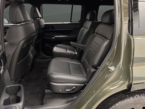 Used 2025 Hyundai Santa Fe Calligraphy image 32