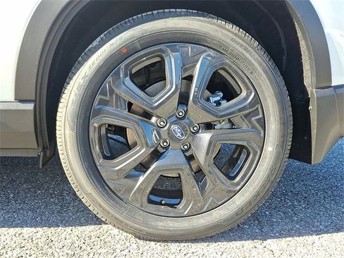 New 2025 Subaru Ascent Bronze Edition image 5