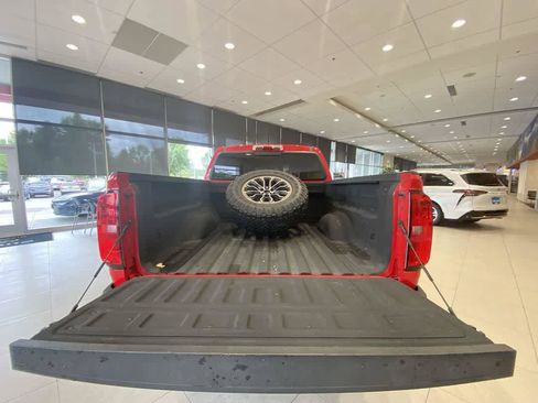 Used 2019 Chevrolet Colorado ZR2 AWD/4WD image 26