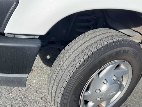 Used 2014 Ford E-150 and Econoline 150 w/ Power Group image 11